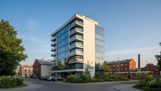 Bałuty bez cenzury: Prawdziwy przewodnik po hotelach Łodzi