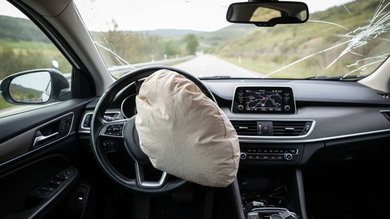 Center Airbag or Gimmick? the Data That Should Change Your Next Car