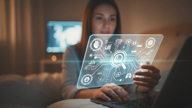 Diagnoza chorób przez internet – kiedy pomaga, a kiedy szkodzi?