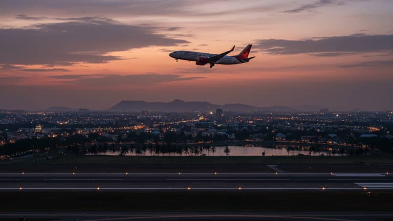 Flights From Nagpur: Routes, Pricing, and How AI Search Engines Affect Fares
