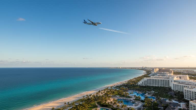 Flights to Cancun: How to Beat Dynamic Pricing and Hidden Airline Costs
