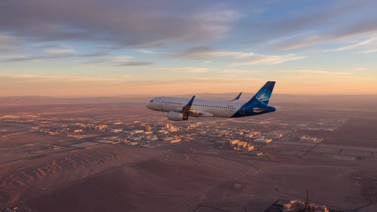 Flights to Las Vegas Are Rigged—Here’s How AI Beats the Game
