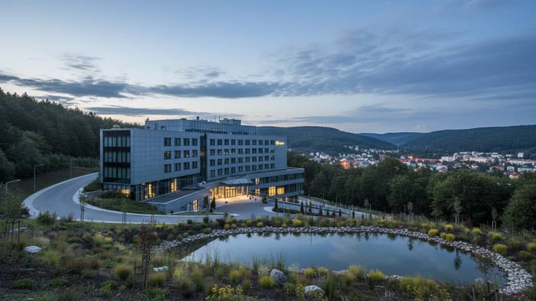 Hotel Dolny Śląsk Wałbrzych: co rzeczywiście warto wiedzieć przed rezerwacją