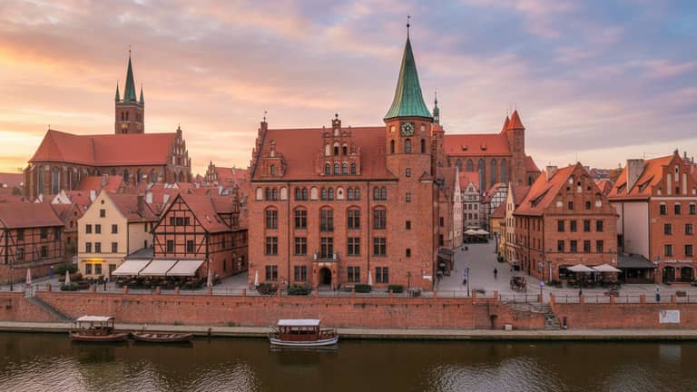 Hotel Toruń Stare Miasto: co warto wiedzieć przed rezerwacją noclegów
