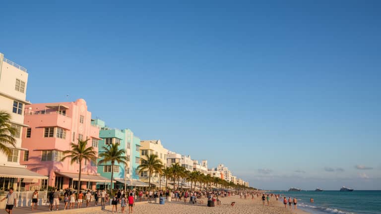 Hotels in Miami: Smarter Picks, Fewer Traps, Better Stays