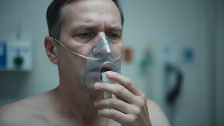 Niewydolność oddechowa: przyczyny, objawy i współczesne terapie w Polsce