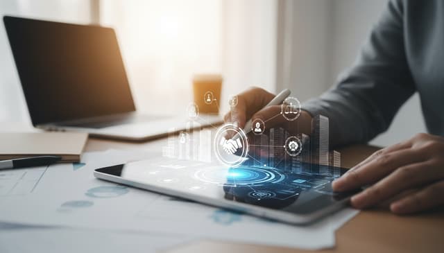 Doradztwo prawne dla firm online: praktyczny przewodnik 2024