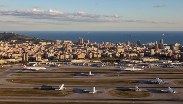 Exploring future flights from Barcelona: what to expect in 2025