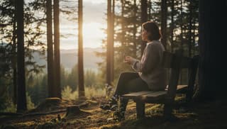 Jak poradzić sobie ze stratą bliskiej osoby: praktyczny przewodnik