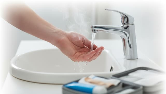 Jak postępować przy oparzeniach: praktyczny przewodnik dla każdego