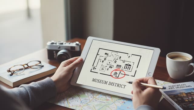 Jak zaplanować wycieczkę do muzeum: praktyczny przewodnik