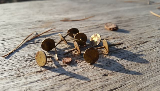 Pinezki: praktyczny przewodnik po zastosowaniach i rodzajach