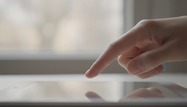 Tapping: 9 konkretnych sposobów na spokój